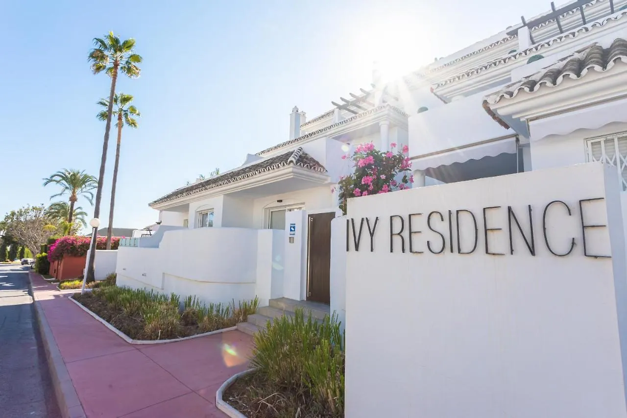 Stylish 3 Bedroom Apartment At The Heart Of Nueva Andalucia Close To Centro Plaza 马尔韦利亚